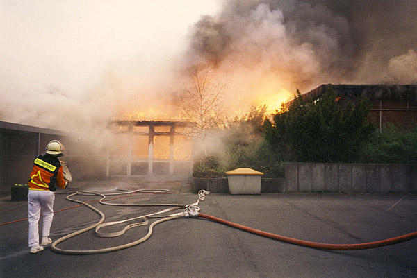 Brand der Grundschule Helfe 1993