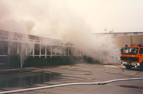 Brand der Grundschule Helfe 1993